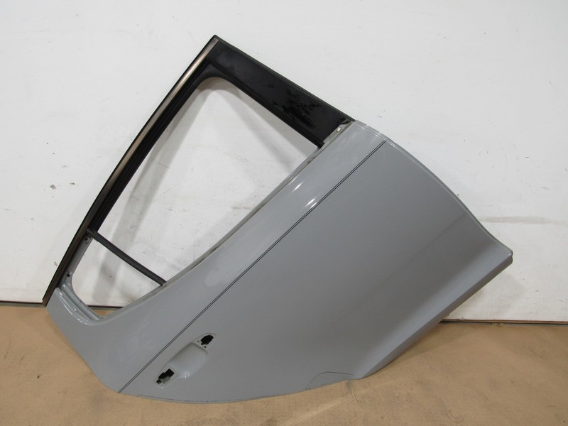 18-23 Kia Stinger GT1 2019 Rear Right Passenger Door Shell Cover |