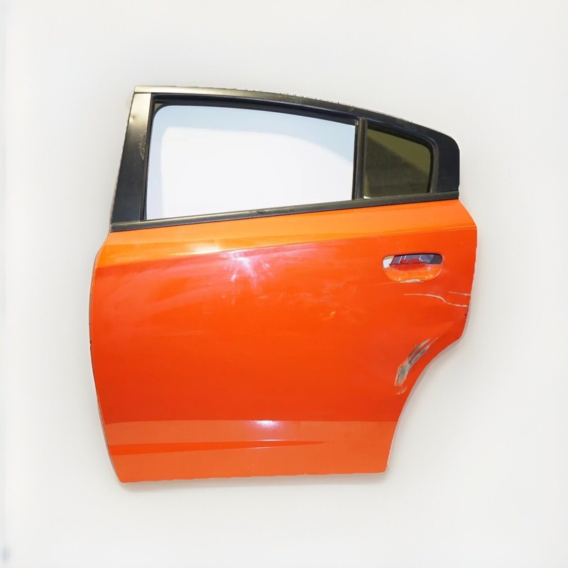 π
2011-2023 DODGE CHARGER OEM. REAR DRIVER SIDE DOOR 68660705AA PNT:PVP