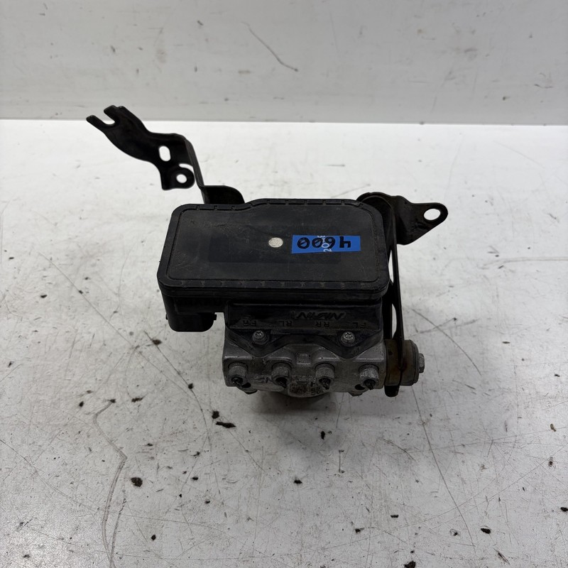 06-11 Honda Civic 1.8l 4D LX ABS Modulator Assembly 57110-SNA-A03 OEM