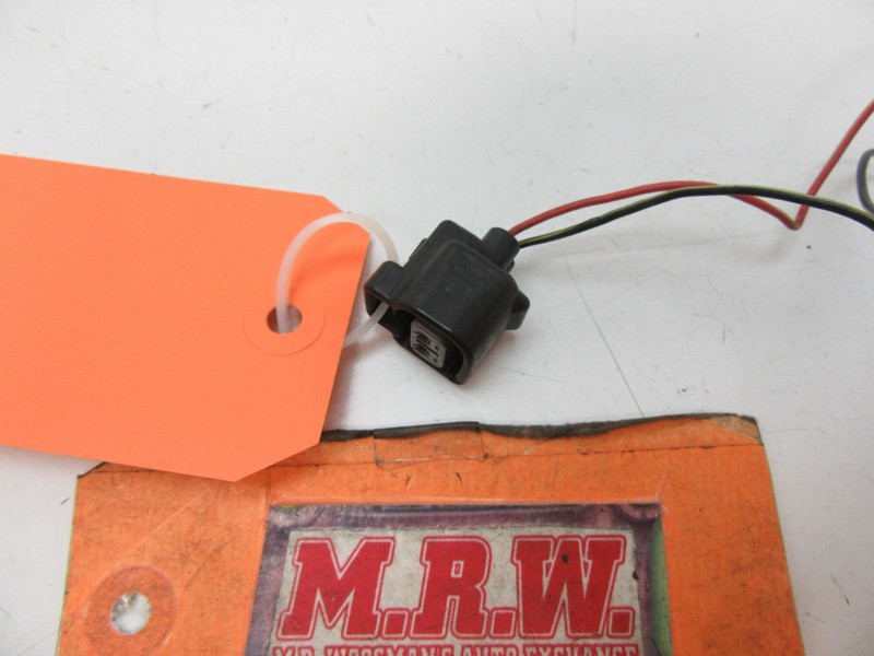 WIRE PLUG CONNECTOR OFF SENSOR VACUUM SWITCHING VALVE 94 95 96 97 98 99 CELICA
