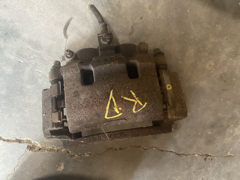 1999-2007 Ford Econline E250 E350 Left Rear Brake Caliper OEM