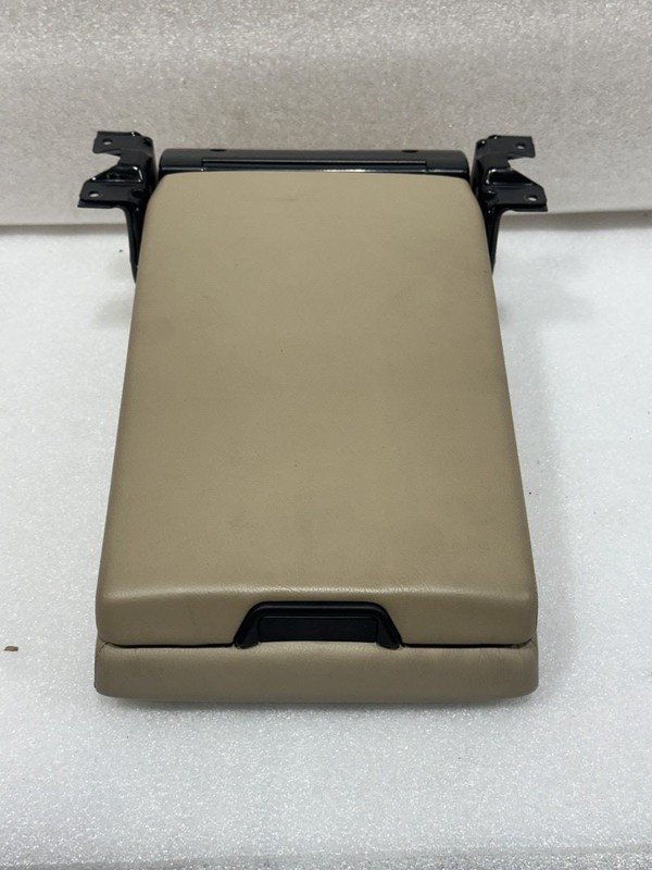 1995 1996 1997 1998 1999 MERCEDES S500 S420 W140 SEDAN REAR SEAT CONSOLE QUARTZ
