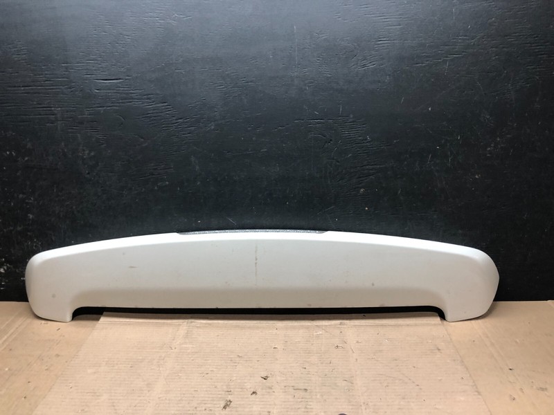 2005 to 2006 Mitsubishi Outlander Rear Spoiler LED Brake Light OEM G7855 PS