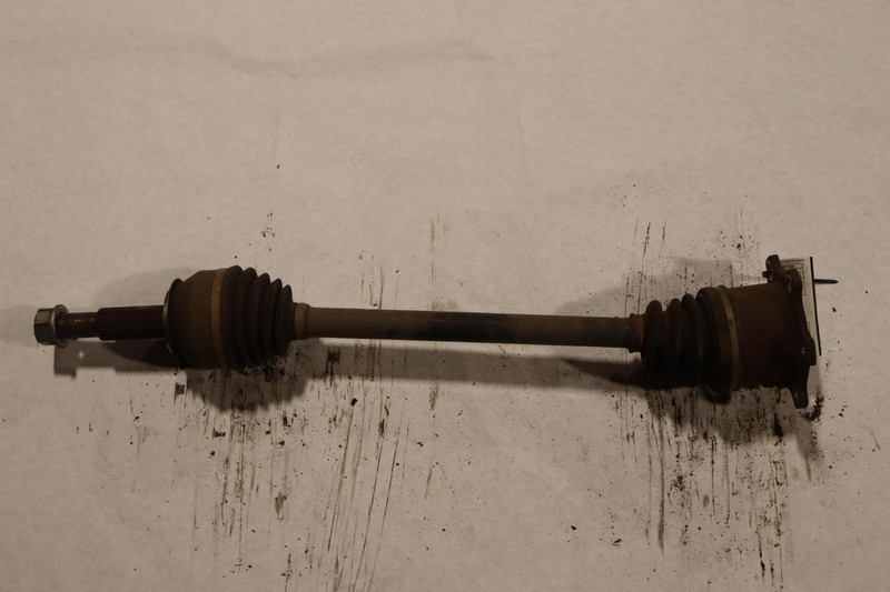 2011-2013 INFINITI QX56 QX80 AWD REAR RIGHT SIDE AXLE SHAFT CV U JOINT OEM