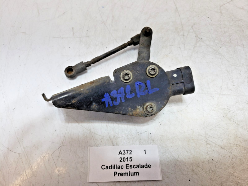 ✅ 2015-2020 OEM Cadillac Escalade Rear Left Air Suspension Height Level Sensor