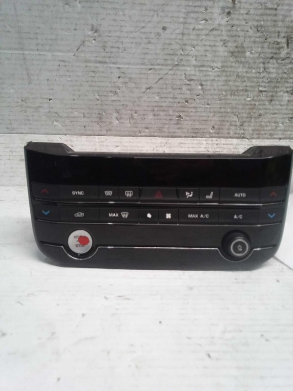 Used A/C Selector Switch fits: 2017 Jaguar Xe front dash mounted w/o rear AC ID