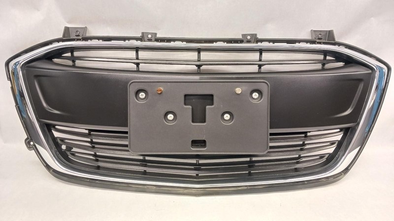 17-'20 CHEVROLET SONIC lower Grille black chrome OEM Grade A!