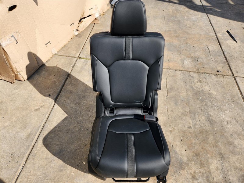 2023-2024 Honda Pilot Rear 2Nd Row Passenger Right SeatBlack Touring