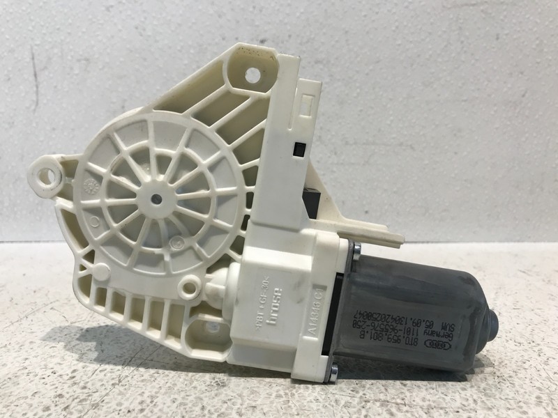 2009-2016 AUDI S5 FRONT LEFT DRIVER POWER WINDOW MOTOR OEM 8T0959801B