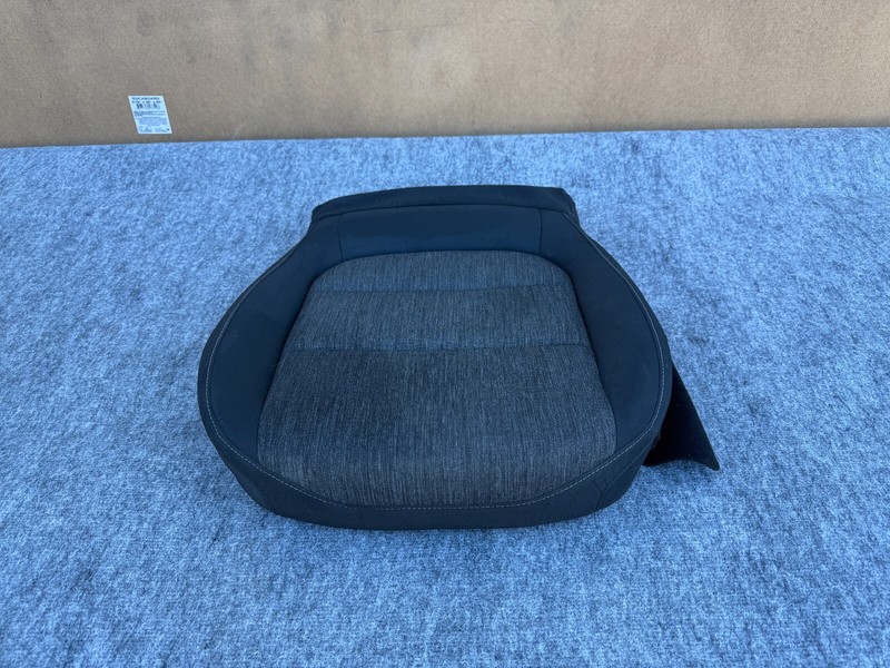 FORD BRONCO SPORT 2021-2024 OEM FRONT RIGHT PASSENGER LOWER SEAT CUSHION ASSY