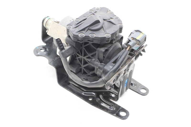 12-16 Tesla Model S Power Brake Booster Vacuum Pump
