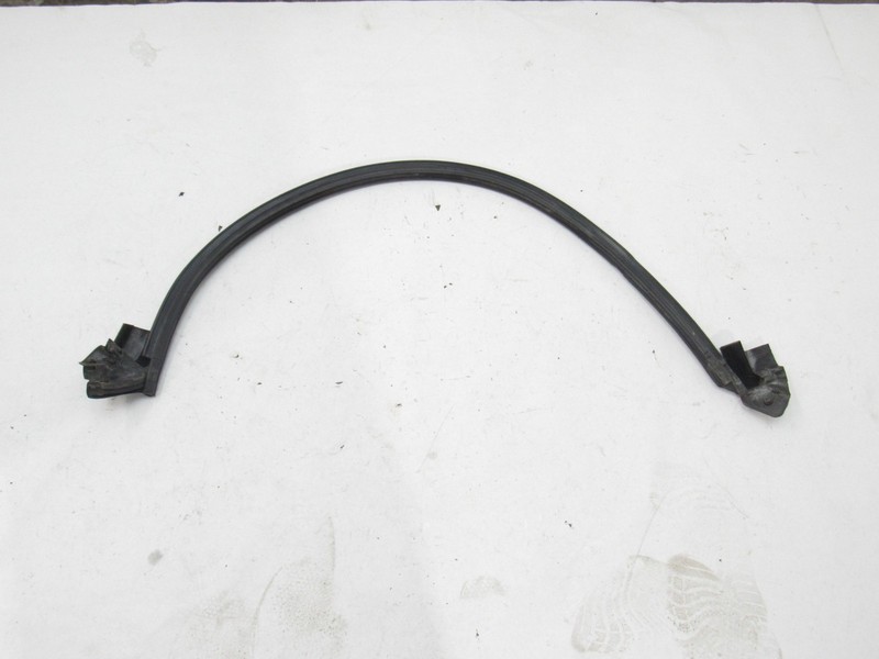 Bentley Continental GT 2013 Left Driver Door Body Weatherstrip Seal 11-18 ;:O