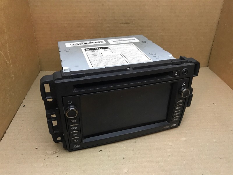 07 08 AVALANCHE TAHOE YUKON RADIO CD DVD GPS NAVIGATION PLAYER 25846421 UVB OEM