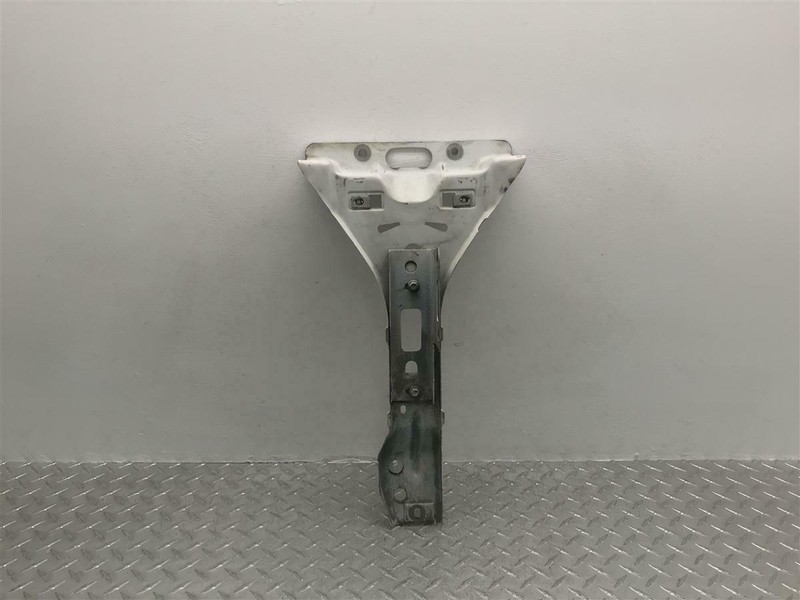 97-04 FORD F150 CENTER HOOD LATCH SUPPORT BRACKET BRACE OEM F85Z-16864-AA