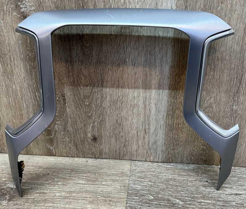 2019-2023 GMC SIERRA 1500 / 2500 / 3500 CENTER DASH BEZEL OEM PART# 84002438