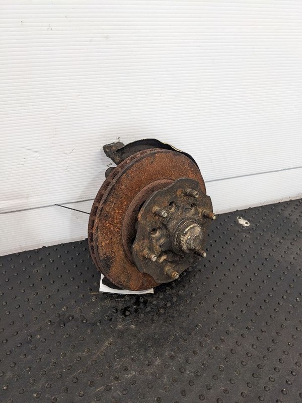 Driver Front Spindle/Knuckle 6 Cylinder Fits 90-93 NISSAN PICKUP 1194938