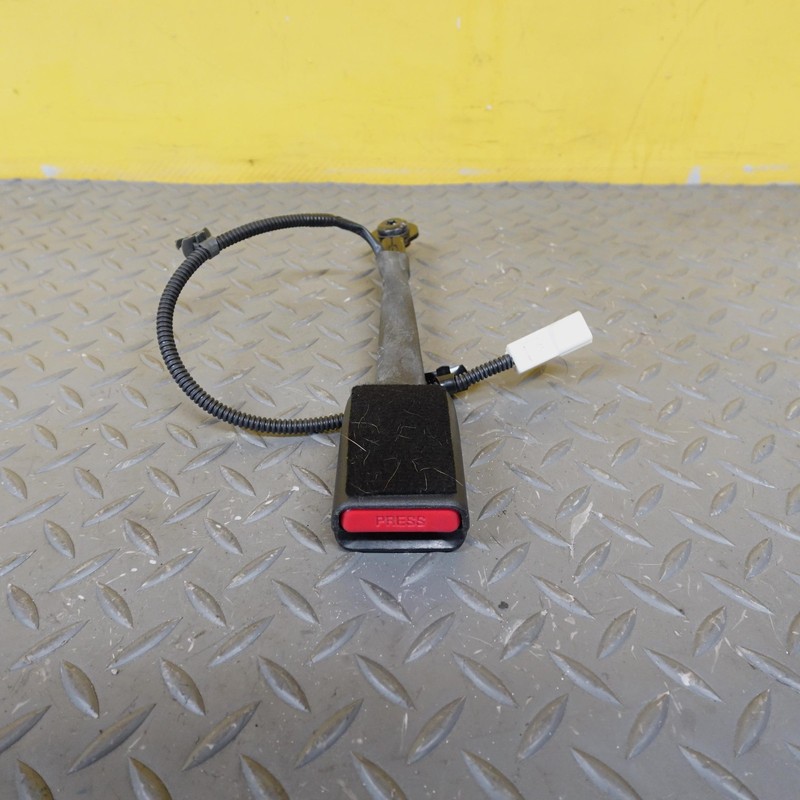 2018-2023 HYUNDAI KONA Front Left Side Seat Belt Seatbelt Buckle 88830j9200try
