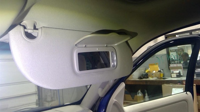 Passenger Sun Visor With Sunroof Illuminated Fits 06-09 EXPLORER 1787143