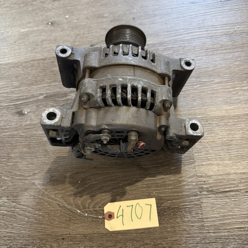 Delco Remy Alternator 24SI - P/N: 8700008 145A 12V