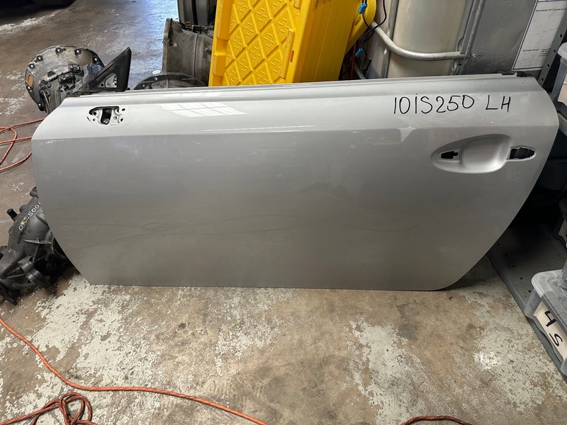 10-15 Lexus IS250 IS350 FRONT LEFT DRIVER SIDE DOOR SHELL Silver OEM