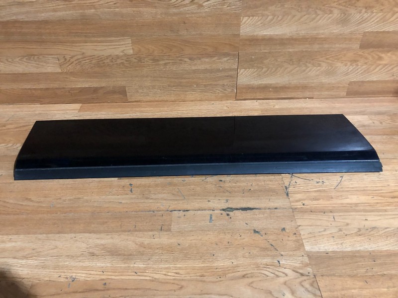 RANGE ROVER L322 HSE OEM FRONT DRIVER SIDE DOOR MOLDING PANEL BLACK 03-12 2
