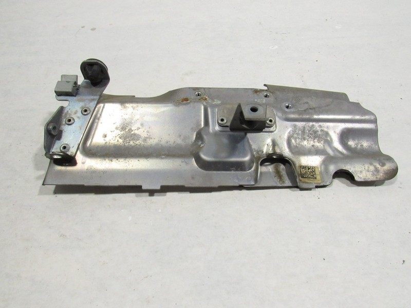 18-20 Mercedes S560 W222 2019 Right Passenger Turbo Turbocharger Heat Shield |:O