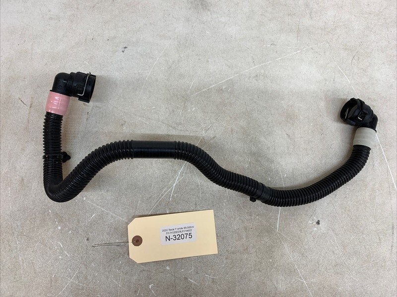 Tesla Model Y Hose Tube FDU Inverter To Oil Cooler 1504722-00-A 32075 B87