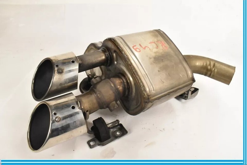14-17 Maserati Ghibli Rear Right Passenger Side Exhaust Muffler Tip Pipe Oem