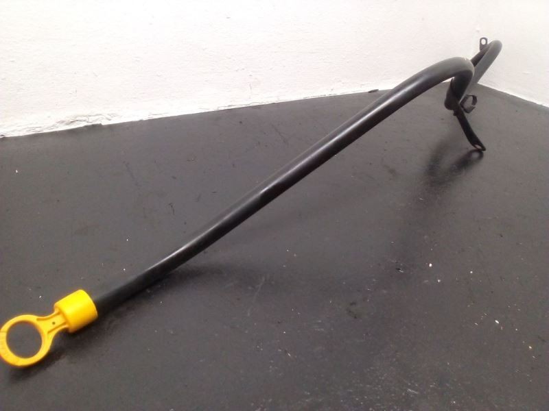 06-09 Dodge Durango V8 Trans Dipstick W/ Tube OEM 53032601AC