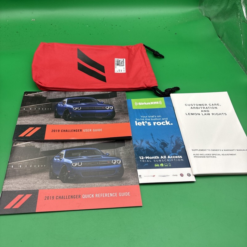 2019 Dodge Challenger Owners Manual Complete Set with Case And free shipping