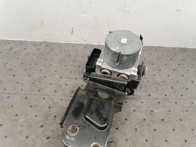Anti-Lock Brake Part Without Automatic Braking Fits 18-20 KONA 1243161