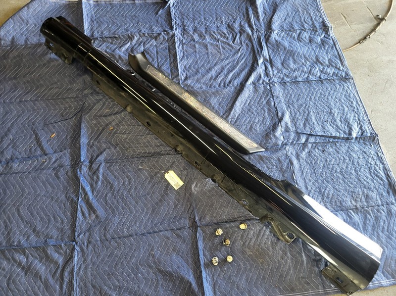 2015-2017 Mercedes E 400 Coupe Left Rocker Panel Skirt Molding OEM 2076901740