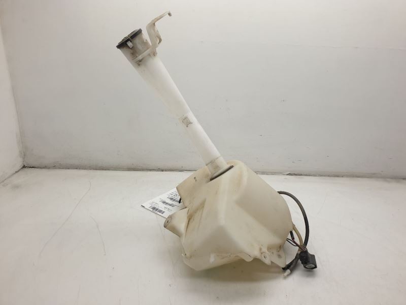 01-07 TOYOTA SEQUOIA LIMITED WINDSHIELD WASHER RESERVOIR ASSEMBLY