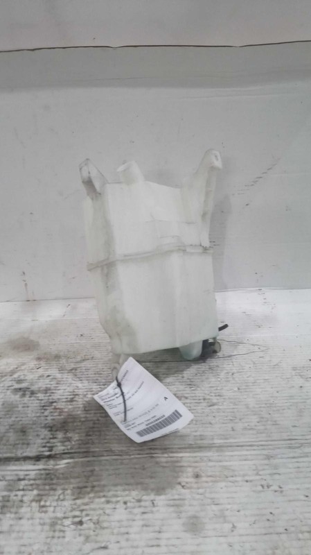 2015 Nissan Rogue Washer Fluid Reservoir OEM 289104BA0A White 2.5L 117K Miles