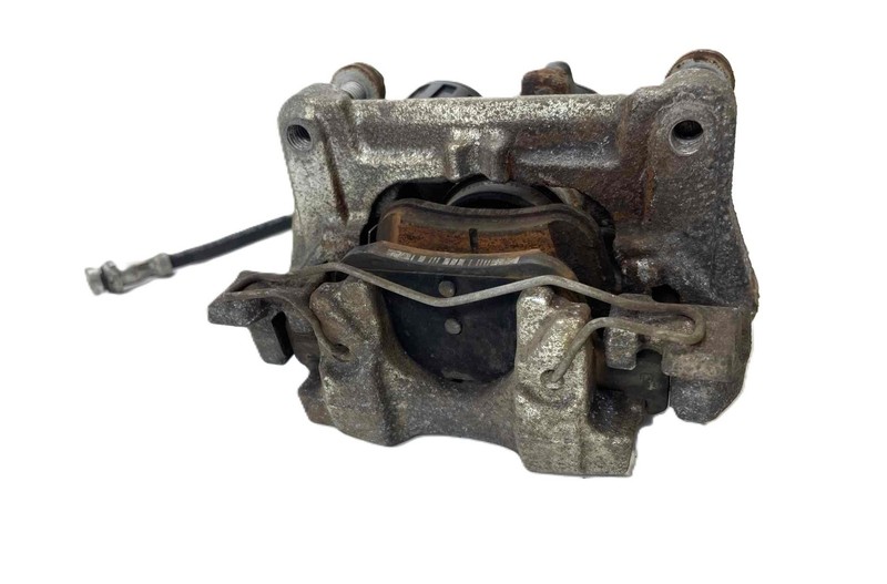 2020 Ford Escape Sel RH Passenger REAR Caliper Assembly LX61-2D250-BNC OEM