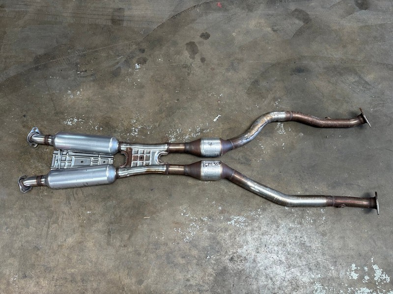 15-17 LEXUS RC350 AWD FRONT EXHAUST PIPE OEM