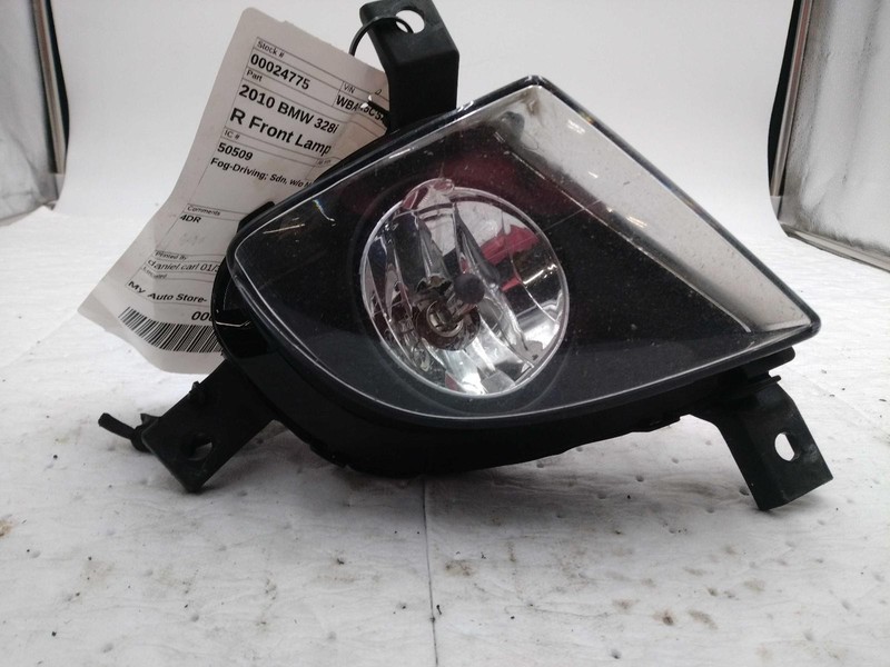 2010 BMW 328I Right Fog Light Assembly Grey OEM 606913 131K Miles