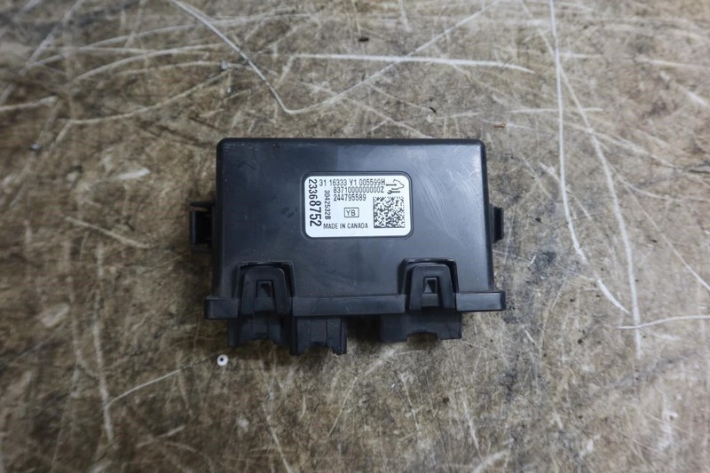 2016-2019 Chevy Corvette C7 OEM Tailgate Trunk Control Module 23368752