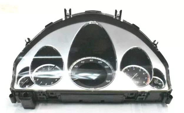 2012 Mercedes W207 E550 E350 Instrument Cluster Speedometer 2129004213 OEM
