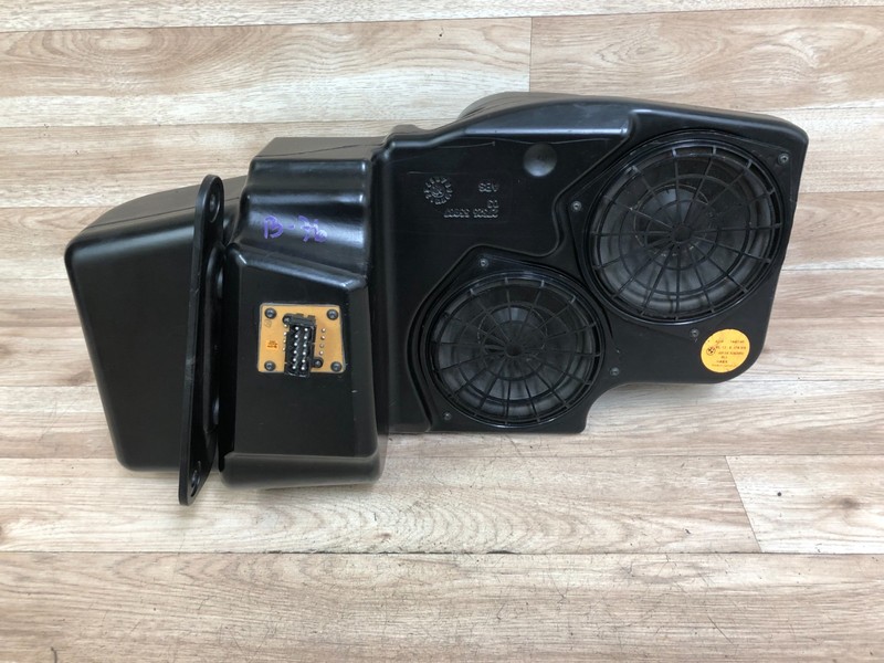 BMW E53 X5 OEM REAR SUBWOOFER SPEAKER HAES AUDIO SOUND SYSTEM 2000-2006 2