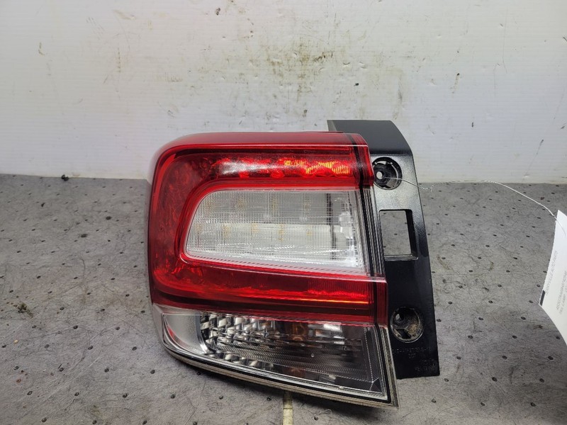 Driver Tail Light Wagon Quarter Panel Mounted Fits 17-19 IMPREZA 1774360