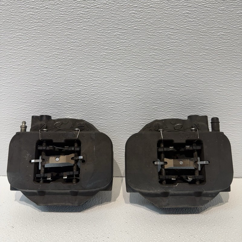 2007-2017 LEXUS LS460 RWD LEFT RIGHT REAR BRAKE CALIPER SET OEM