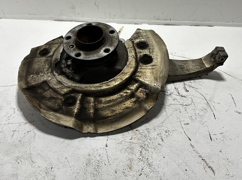 2009-2015 BMW 750LI FRONT PASSENGER SIDE WHEEL HUB SPINDLE KNUCKLE OEM