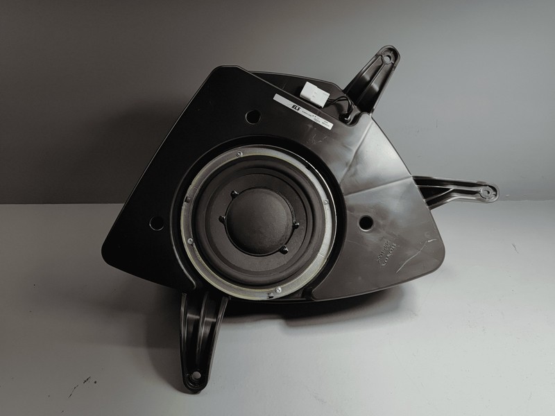 2015-2020 ACURA MDX REAR TRUNK AUDIO SUBWOOFER SUB WOOFER BASS BOX OEM