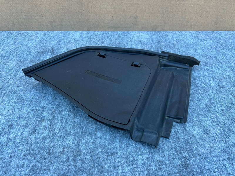 INFINITI Q50 Q60 2014-2022 OEM ENGINE BAY BATTERY COVER LID WITH FRAME ASSEMBLY