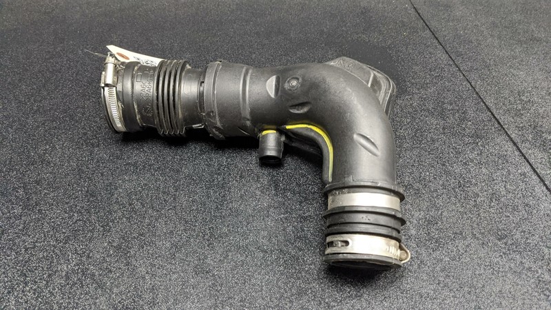 Air Cleaner Intake Hose 2018 Ford EcoSport CV6Z-9F788-A 2019