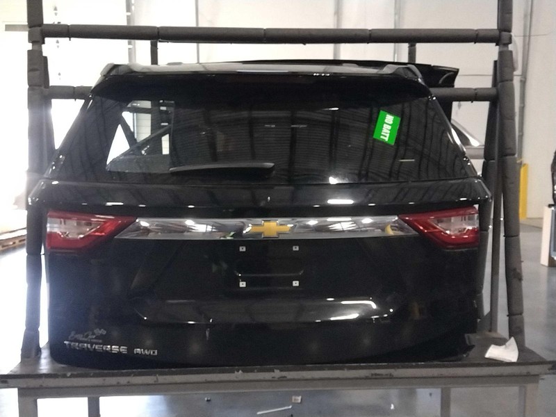 Used Deck Lid fits: 2018 Jeep Grand cherokee privacy tint glass w/rear view came
