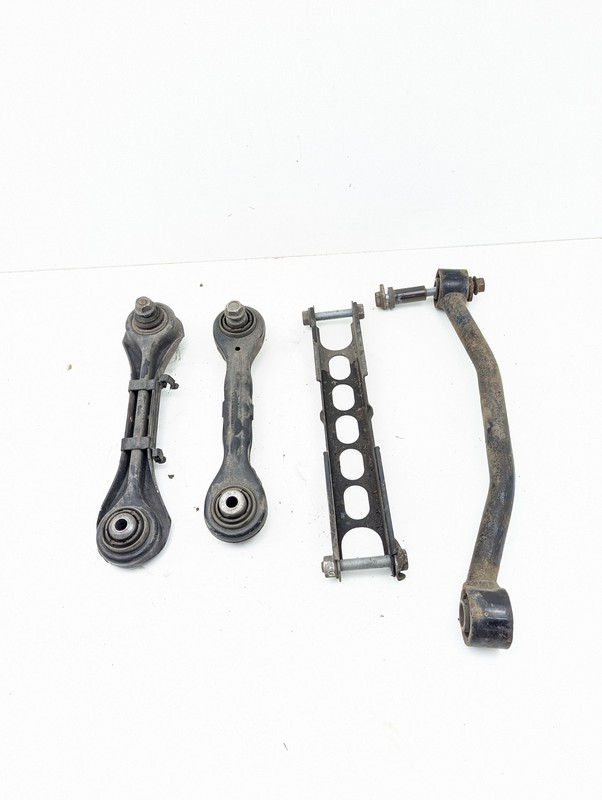 2007 BMW 335i E90 LEFT DRIVER SIDE REAR LOWER CONTROL ARMS 4 PIECES