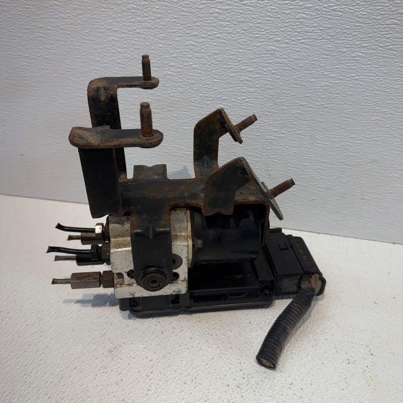 Ford E250 E350 Super Duty ABS Pump Module Anti Lock Brake 2C24-2C346-BC OEM