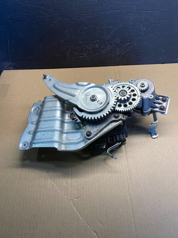 2006 Cadillac SRX Rear Gate Lid Motor Assembly W/ Auto Open CloseOEM AC0849 DG